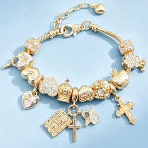 Bracelet Pan Style Luminescent dans le Noir, Bestseller Transfrontalier, Bijou Tendance avec Breloques Cœur, Fleur et Clé en <span class=keywords><strong>Strass</strong></span> - Product Image 1