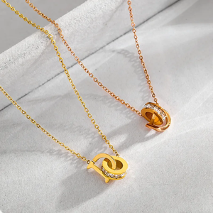 Elegante Collar de Letras de Acero Inoxidable 304 Chapado en Oro de 18K con Diamante Artificial y Cadena de Cable Hipoalergénica para Mujer - Product Image 3