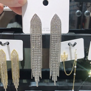 Pendientes Largos de Moda con Borlas de Diamantes de Imitación, Elegantes y Exagerados, Chapados en Oro, para Mujer, Aniversario - Product Image 6
