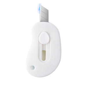 Mini cuchillo multiusos portátil, cortador de papel compacto y colorido para uso en la oficina y el hogar - Product Image 4