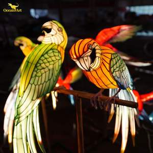 Linterna de Animales Colorida Personalizada con LED para Diwali y Exposiciones de Acción de Gracias - Resistente al Agua, Funciona con Batería, Personalizable - Product Image 3