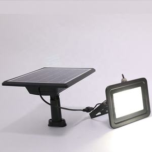 Nouveau <span class=keywords><strong>style</strong></span> de projecteur solaire LED de jardin réglable et créatif, IP65, décoratif - Product Image 1