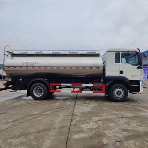 Camión de <span class=keywords><strong>leche</strong></span> HOWO 4*2 Buque Camión de recolección de <span class=keywords><strong>leche</strong></span> a granel Camión cisterna de acero inoxidable con aislamiento de 600 galones Camiones de transporte de <span class=keywords><strong>leche</strong></span> fresca - Product Image 4