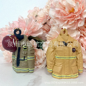 Décoration murale de Noël Qi Hang en forme de combinaison de pompier, cadeau pour le salon - Product Image 3