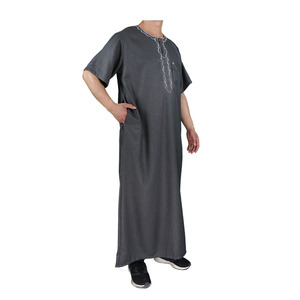CCY Robe de chambre arabe à manches courtes en polyester respirant fait à la main pour hommes en couleurs mélangées pour vêtements musulmans Thobe arabe modeste - Product Image 5