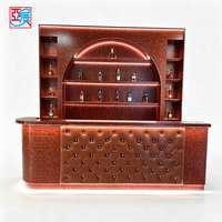 Meubles de bar sur mesure en gros, style rétro luxueux, table de bar en cuir avec éclairage LED, comptoir de bar à vin commercial