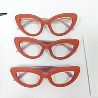 Montures de lunettes œil-de-chat en acétate à surface tissée unique, lunettes hypoallergéniques à monture complète pour les distributeurs de lunettes haut de gamme