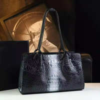 Sac fourre-tout de luxe exquis à motif alligator, grande capacité, style vintage, sac à main sophistiqué pour femme, porté épaule ou sous le bras