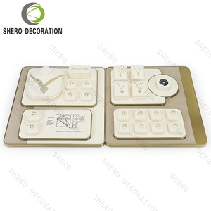 Plateau de présentation de bijoux en velours blanc cassé avec bordure métallique, accessoires de présentation de bijoux de luxe personnalisés pour comptoir de magasin de détail - Product Image 2