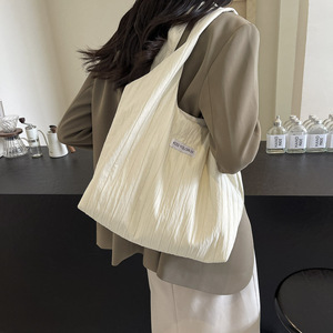 <span class=keywords><strong>Borsa</strong></span> a <span class=keywords><strong>Tracolla</strong></span> in Stile Occidentale di Grande Capacità, Design Coreano Casual, in Tessuto di Cotone Color Crema con Chiusura a Zip, Moda Instagram - Product Image 2