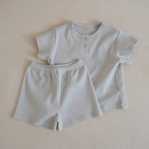 Ensemble t-shirt et short en coton pur côtelé pour bébé garçon, couleur unie, décontracté - Product Image 5