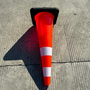 90CM卸売PVC安全コーン、高反射テープ付き道路交通コーン - Product Image 3