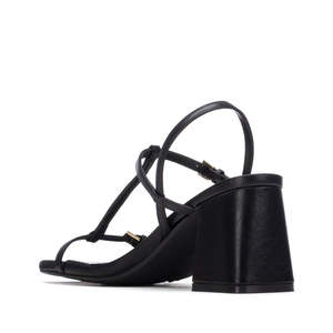Sandales à talons pour femme Xti, noires, talon de 7 cm, taille 39, avec brides en T - Product Image 3