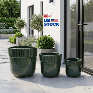 En stock, vente en gros, lot de trois pots en céramique faits à la main, 15, 14 et 9 pouces, pots noirs côtelés pour plantes succulentes d'intérieur et d'extérieur - Product Image 2