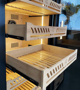 Yohtron Armadietto di Lusso per Sigari 448L con Ripiani in Legno di Cedro e Controllo Costante dell'Umidità - Product Image 6