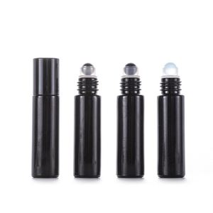 10 ml Pequeño Perfume Roll-on Botella 10 ml Esmerilado Mate Negro Brillante Cristal Negro Aceite Esencial Rodillo Bola Rollo en Botella de Vidrio - Product Image 4