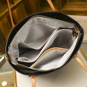 <span class=keywords><strong>Bolso</strong></span> de Hombro Tipo Tote de PVC Elegante y Moderno para Mujer, Tamaño <span class=keywords><strong>Mediano</strong></span>, con Cierre de Cremallera, para Uso Diario - Product Image 6