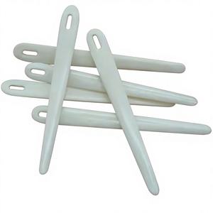 Aiguille à coudre en os de buffle poli de qualité supérieure, style animalier, haute qualité, objet d'art et de collection - Product Image 1