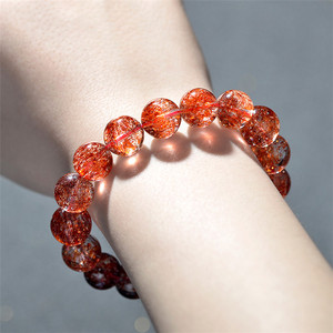 สร้อยข้อมือคริสตัลสตรอเบอร์รี่ทองคำธรรมชาติคุณภาพสูง สร้อยข้อมือคริสตัลซุปเปอร์เซเว่นสำหรับผู้หญิง สร้อยข้อมือควอตซ์รูทิเลเต็ดคริสตัลแฮร์คริสตัล เครื่องประดับ - Product Image 4