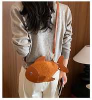Sac à bandoulière pour femme en forme de poisson, personnalisé et unique, petite pochette tendance, sac à main de haute qualité avec faible MOQ