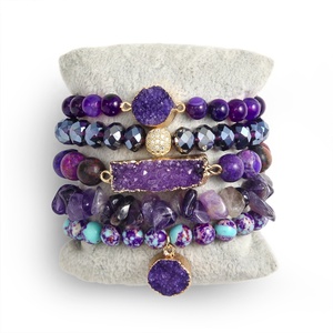 Boheme Urlaub Mode Frauen Lila Schmuck 2 Schicht Amethyst Naturstein Glas Perlen Halskette 5 Stück Stapel Armband - Product Image 4