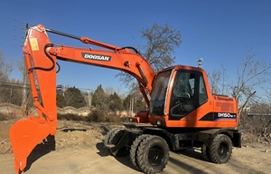 Original Doosan DH150W-7 Mobile Excavator Second Hand 15000kg Tire Trackhoe for Utility Pipe <b>Trenching</b> Work - Product Image 1