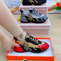 Nouvelles Baskets Décontractées Femme 2024 à Semelle Épaisse, Style Marche Tendance