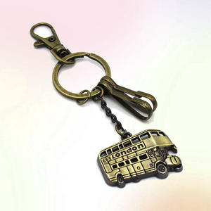 Haute qualité bronze métal artisanat forme de voiture porte-clés personnalisé mode <span class=keywords><strong>voyage</strong></span> 3d porte-clés souvenirs antiques <span class=keywords><strong>Londres</strong></span> bus porte-clés - Product Image 1