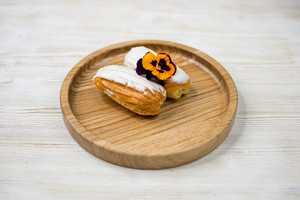 Ensemble de plateaux et de plats en bois écologiques, fabriqués à la main à partir de bois d'acacia et de bois de manguier naturels, idéal pour les maisons soucieuses de l'environnement - Product Image 3