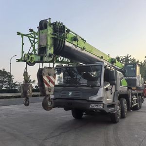 Grue à flèche ZoomLion 50 tonnes d'occasion, personnalisée, avec moteur Weichai, pompe hydraulique, équipement de levage mobile télescopique pour la construction - Product Image 5