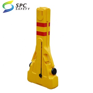 Barricada de seguridad retráctil de plástico móvil, control de multitudes, puerta rellena de agua, VALLA DE <span class=keywords><strong>TRÁFICO</strong></span> extensible portátil, gran oferta - Product Image 6