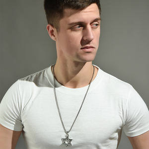Collana da Uomo Trendy con Ciondolo Esagonale Stile Hip-hop Coreano, Perline in Rame Personalizzate, Catena <span class=keywords><strong>per</strong></span> Maglione con Distintivo Militare - Product Image 2