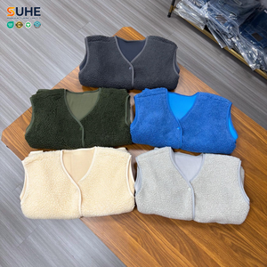 Chaleco de Felpa Sherpa para Mujer SUHE, Chaleco sin Mangas con Diseño de Oso de Peluche, Logotipo Personalizado OEM ODM, Ropa de Abrigo Cálida para Invierno con Bolsillo con Cremallera - Product Image 5