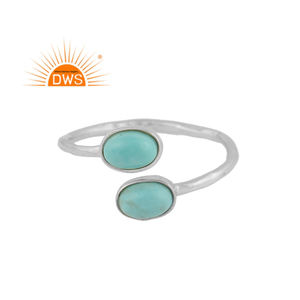 Anillo Moderno con Turquesa Natural en Engaste de Bisel, Plata de Ley 925, Joyería con Piedras Preciosas para Mujer, Ideal para Aniversarios y Fiestas - Product Image 1