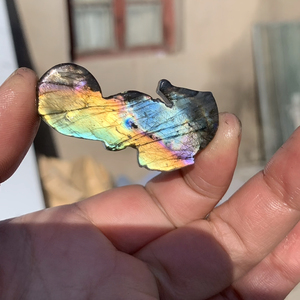 Figurine de cheval de mer en labradorite sculptée, forme animale, design spirale à reflets bleus, énergie océanique, objet de collection artistique pour pendentif DIY, vente en gros - Product Image 4