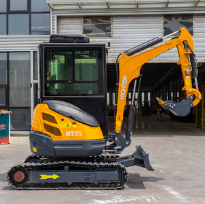 Mini Escavatore HIGHTOP da 2,5 Tonnellate, Idraulico per Giardino e Fattoria, Alta Prestazione, Spedizione Gratuita, Escavatore Cingolato - Product Image 5