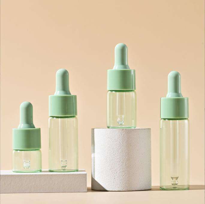 สีเขียว