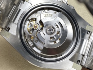 Reloj Mecánico Impermeable de Súper Calidad, 41 mm, Fábrica THB, Acero 904L, Movimiento ETA 3235, 126610, Cerámica Verde, Reloj de Buceo Hulk - Product Image 5