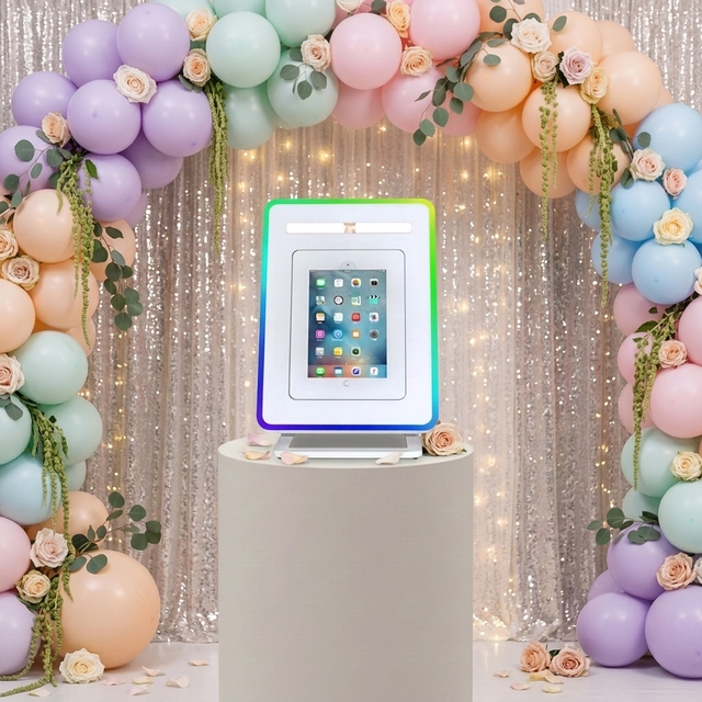 2026 Portable PhotoBooth 10.2/11-inch ipad RGB Ring Light Low Cost High Quality Instant Print ipad Photobooth Machine