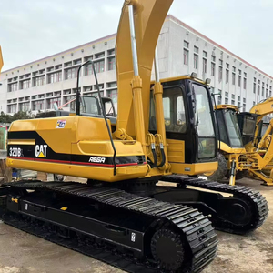 Excavadora Usada CAT 320BL en Venta, Tipo Oruga de Trabajo Pesado, Perfecta para Proyectos de Construcción Media, Minería y Reparación de Carreteras - Product Image 1