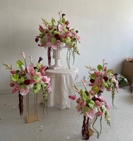 Arrangement de luxe rose et vert, Anthurium au toucher réel, Boule de fleurs Calla Lily pour la décoration d'événements