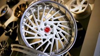 Jantes de voiture HOP personnalisées forgées en deux parties en alliage d'aluminium, design concave à 5 trous, finition noire, ajustement universel
