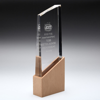 Trophée en cristal transparent de haute qualité en forme de parallélogramme, prix personnalisé en cristal, prix en bois, plaque en cristal