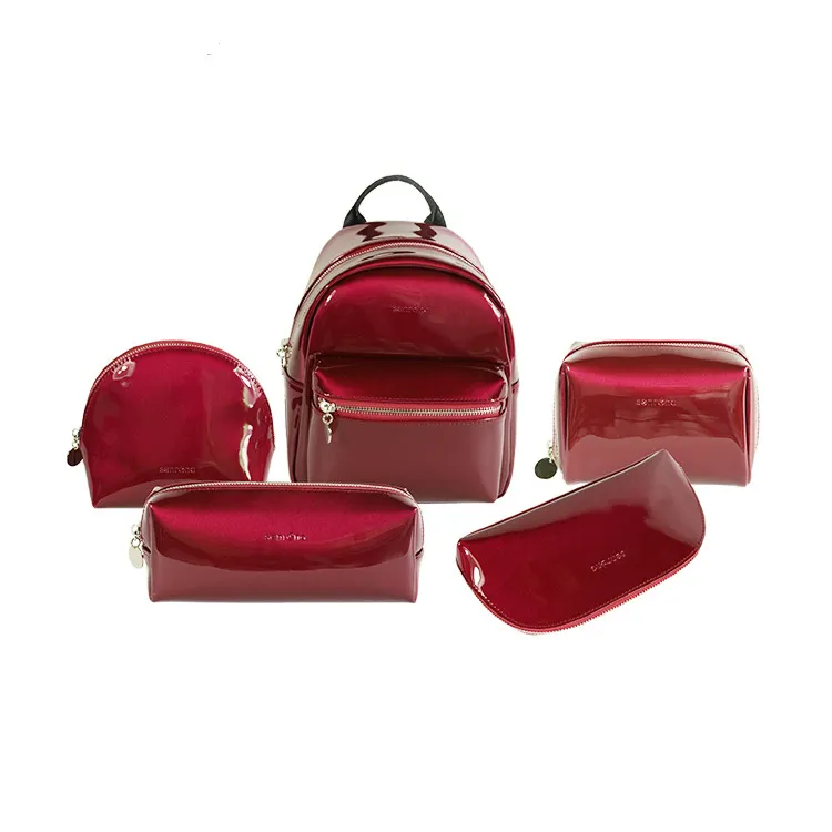 Bolsa de viaje de PU de charol rojo para mujer, mochila impermeable, Kit de aseo, bolsa de almacenamiento de cosméticos, tamaño personalizado, 5 piezas
