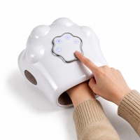 Masseur pour les mains à 3 niveaux d'intensité : mode doux, mode fort, compression profonde