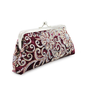 Sac de soirée élégant et luxueux en velours vintage avec chaîne, idéal pour les dîners haut de gamme – Sac à main de créateur pour femme - Product Image 4