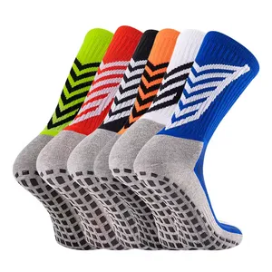 Fabricante de meias de aderência com logotipo de cor personalizada para futebol antiderrapante meias esportivas personalizadas para futebol