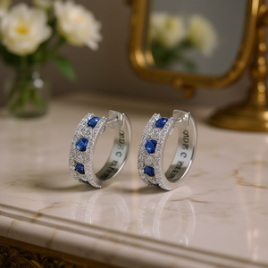 Pendientes de aro de plata 925 chapados en oro blanco con zafiro y diamantes engastados en punta, joyería de lujo para mujer, hechos en G Aleph. - Product Image 2