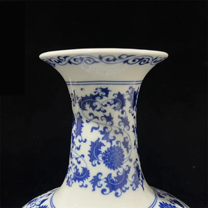 Vase en porcelaine bleu et blanc de style antique de Jingdezhen, famille verte, lotus, pour la décoration intérieure chinoise, vente en gros - Product Image 5