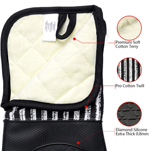 Par de Guantes de Silicona Negros para Horno, Forro de Algodón, Diseño Geométrico Estampado con Rayas y Rombos, Impermeables, Antideslizantes y Resistentes a las Quemaduras - Product Image 3
